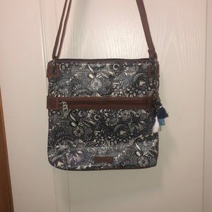 Sakroots medium size purse!